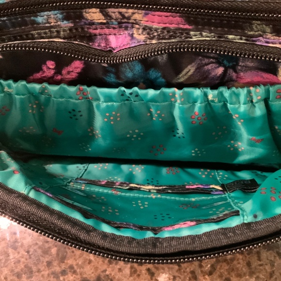 LUG - CAROUSEL XL - NWOT.  BLOOM BLACK - Picture 6 of 7